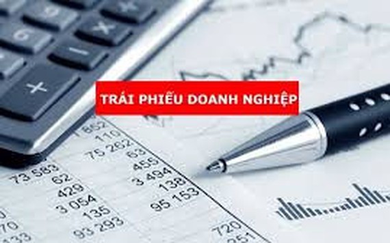 Trái phiếu doanh nghiệp “nóng” trở lại: Nhóm ngân hàng soán ngôi địa ốc