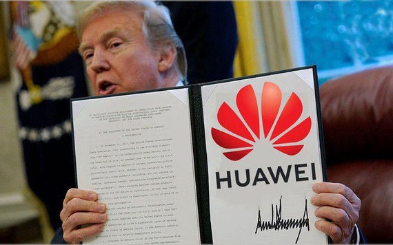 Ông Trump đã chấm dứt tham vọng dẫn đầu thị trường smartphone của Huawei như thế nào?