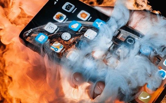 Những thói quen sẽ hủy hoại pin chiếc iPhone của bạn