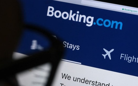 Booking.com cắt giảm 1/4 nhân sự do COVID-19