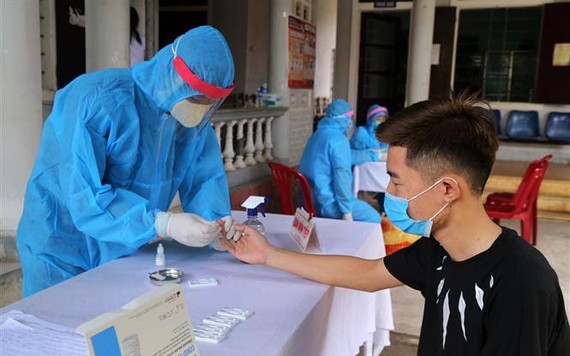 Đến chiều 8/8, Việt Nam có thêm 21 ca nhiễm mới COVID-19, Brazil sắp chạm mốc 100.000 tử vong