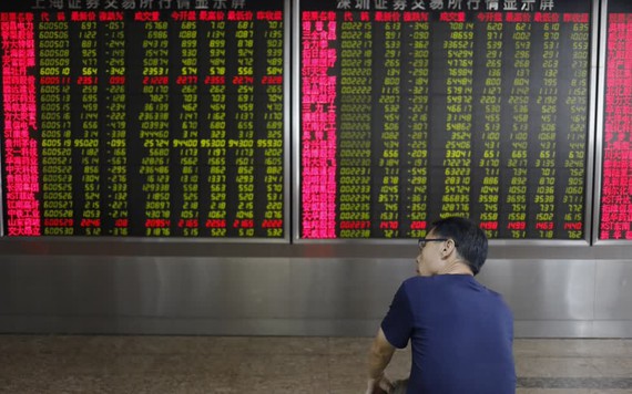 Từ vụ ông trùm truyền thông Jimmy Lai, học cách người Hong Kong ‘xào’ cổ phiếu