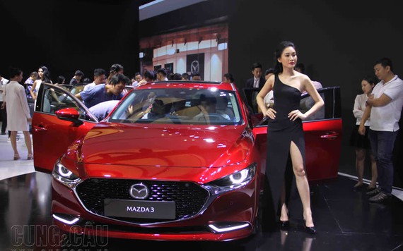 Mazda tiếp tục khuyến mãi 'mạnh tay', quyết đẩy mạnh doanh số cuối năm