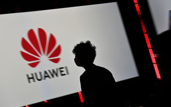 Huawei tìm cách gây quỹ từ nhân viên trong bối cảnh các lệnh trừng phạt thương mại của Mỹ