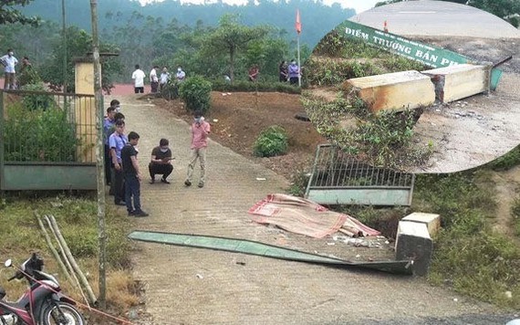 Vụ sập cổng trường khiến 3 học sinh tử vong: Cổng trường xây trụ gạch không có cốt thép bên trong