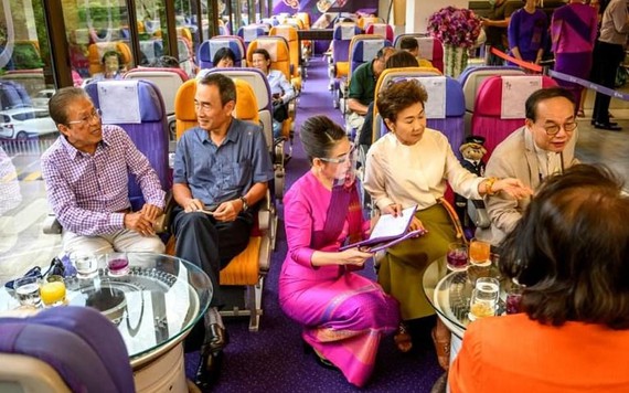 Thái Lan ra mắt ‘Cà phê máy bay’ giúp du khách bớt… cuồng chân