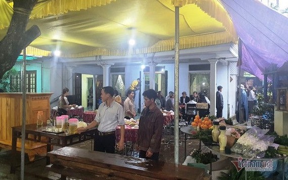 Hàng xóm thương tiếc Chủ tịch huyện Phong Điền Nguyễn Văn Bình