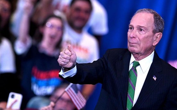 Tỷ phú Bloomberg ‘rót’ 15 triệu USD giúp Biden tranh cử ở Texas và Ohio