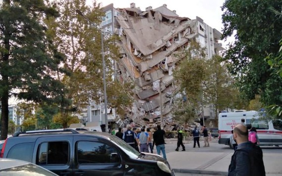 Khung cảnh hoang tàn, đổ nát sau trận động đất mạnh rung chuyển Thổ Nhĩ Kỳ