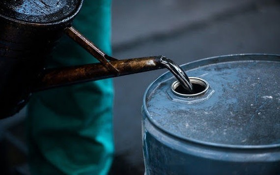 Vì sao giá dầu được dự báo không có nhiều biến động vào năm 2021?