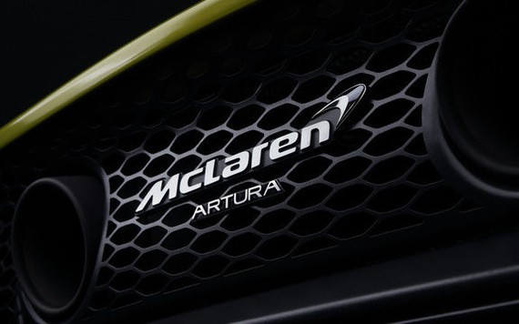 McLaren lộ tên chính thức mẫu siêu xe mới