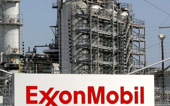 Giá dầu giảm, Exxon lên kế hoạch cắt giảm đầu tư gần 20 tỷ USD, sa thải 14.000 nhân viên