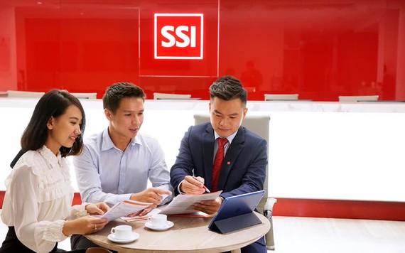 Mua cổ phiếu SSI ngay khi lên sàn, đến nay nhà đầu tư lời lỗ thế nào?