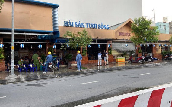 Cháy nhà hàng hải sản tại quận 12