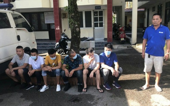 Tạm giữ 8 người Trung Quốc nghi nhập cảnh trái phép