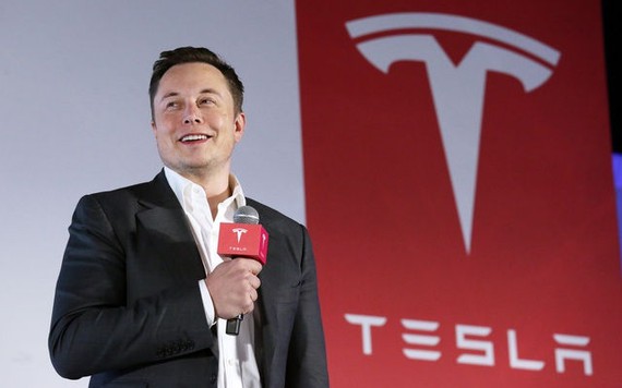 Tesla bán được gần nửa triệu ôtô điện năm 2020