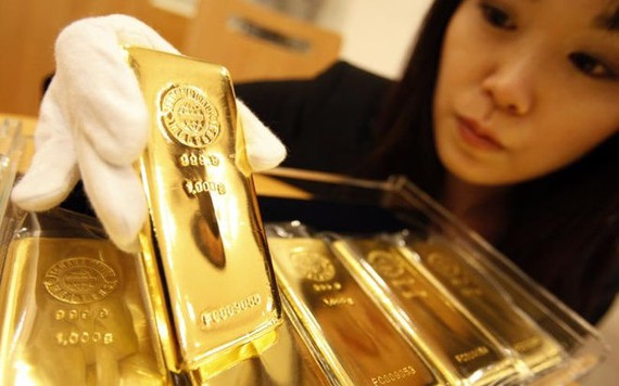 Giá vàng tiếp tục phục hồi nhờ xu hướng tích cực của vàng thế giới