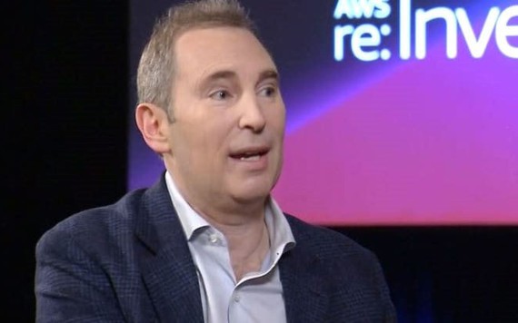 Andy Jassy là ai, vì sao được chọn làm CEO tiếp theo của Amazon?