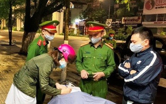 Vi phạm quy định chống dịch ở Hà Nội có thể bị phạt tù đến 20 năm