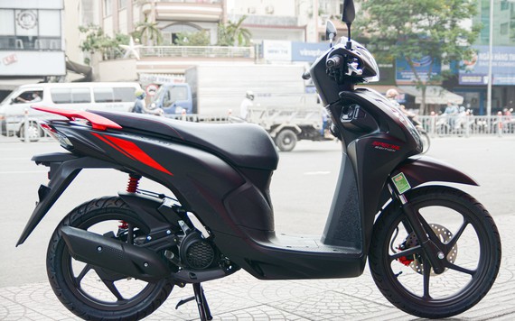 Honda Vision tiếp tục bị đội giá