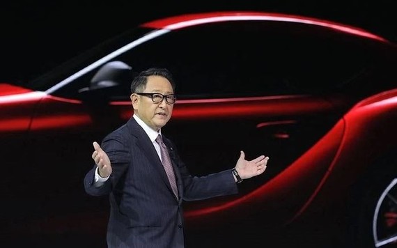 Chủ tịch Toyota: Apple cần phải hỗ trợ cho Apple Car trong 40 năm