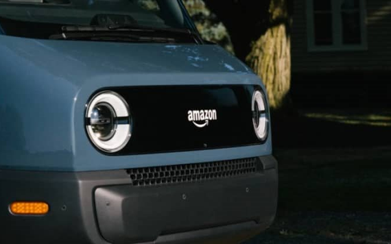 Amazon bắt đầu thử nghiệm việc giao hàng bằng xe tải điện Rivian