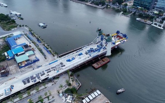 Bản tin nhà đất 24 giờ: Ồ ạt mua bán 'đất chỉ' ở Phú Quốc