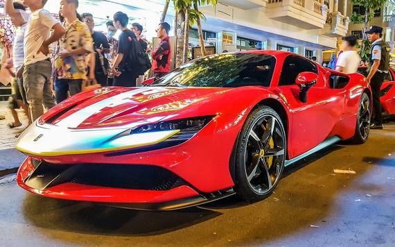 Cận cảnh siêu xe mạnh nhất của Ferrari tại Việt Nam