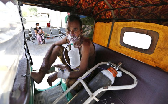 Ấn Độ khủng hoảng COVID-19: Số ca bệnh gia tăng kỷ lục ngày thứ 3 liên tiếp