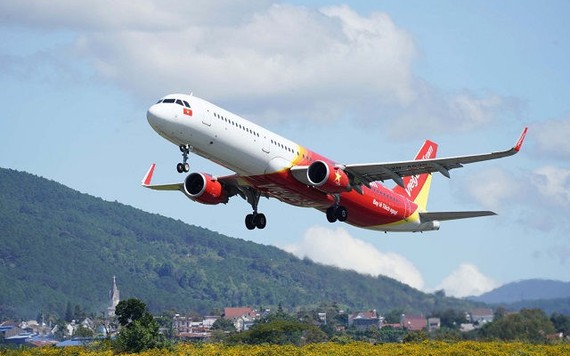 CEO Nguyễn Thị Phương Thảo lý giải doanh thu tài chính nghìn tỷ của Vietjet