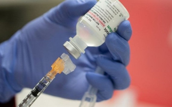 Việt Nam sẽ tiêm ghép 2 loại vaccine COVID-19 khác nhau