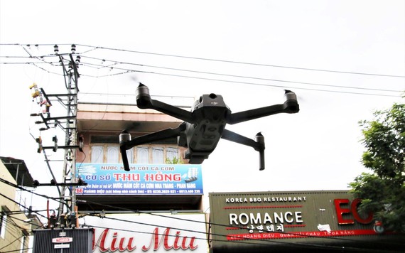 Đà Nẵng thử nghiệm bay 15 Flycam kiểm soát người dân trong các kiệt, hẻm