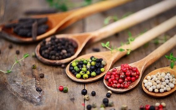 Giá tiêu giảm 1.000 đồng, giao dịch thấp nhất 73.500 đồng/kg