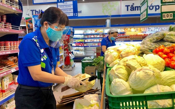 Cá mú Khánh Hòa giảm mạnh, siêu thị tăng cường khuyến mãi ngày đầu tháng
