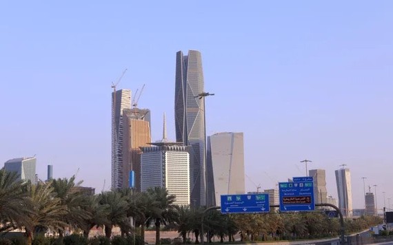 Chuẩn bị đầu từ lớn vào Trung Quốc, Saudi Arabia đang dần xa Mỹ?