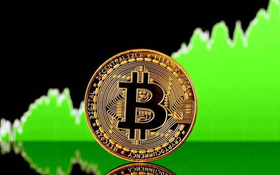 Bitcoin lần đầu tiên vượt mốc 68.000 USD, Ether cũng lập mức kỷ lục