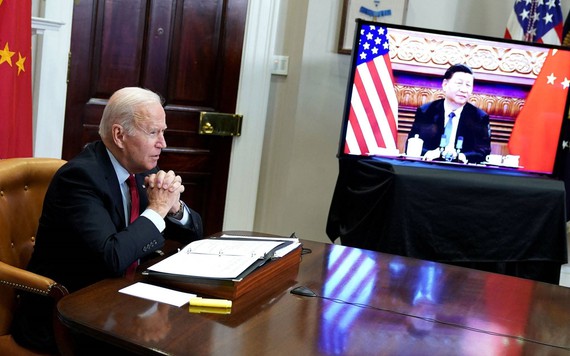 Tổng thống Joe Biden – Chủ tịch Tập Cận Bình nói chuyện với nhau, USD và CNY lập tức tăng giá