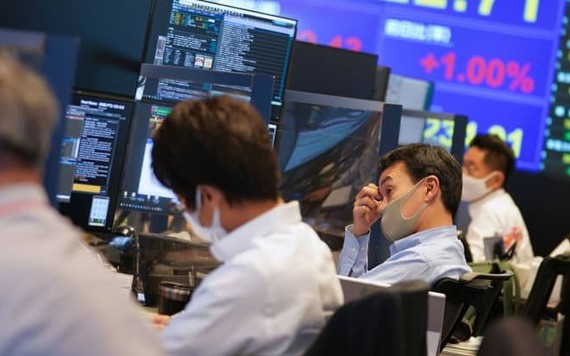 Cổ phiếu trên thị trường chứng khoán châu Á- Thái Bình Dương tăng giảm trái chiều