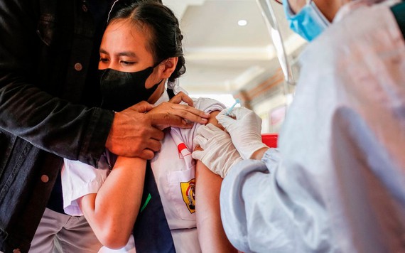 Biến thể Omicron khiến nhiều nước nghi ngờ tính hiệu quả của vaccine Trung Quốc
