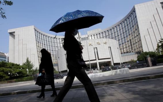 Ngân hàng trung ương Trung Quốc lần đầu tiên cắt giảm lãi suất chuẩn kể từ đại dịch COVID-19