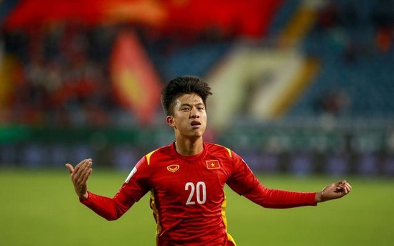 Chủ tịch nước Nguyễn Xuân Phúc biểu dương Đội tuyển bóng đá nam sau chiến thắng 3-1 trước Trung Quốc