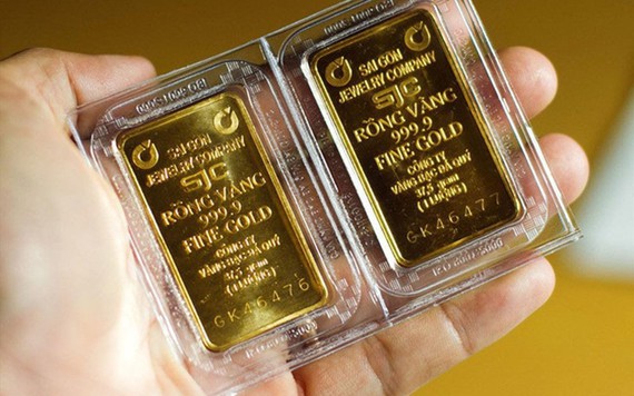 Giá vàng tiếp tục 'leo thang', lên gần 68 triệu đồng/lượng