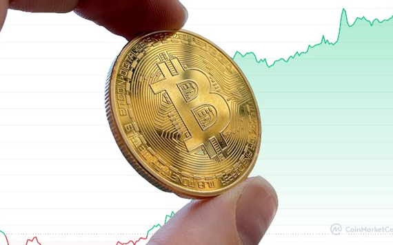 Bitcoin vượt mốc 42.000 USD sau tuyên bố của Bộ Tài chính Mỹ về tiền điện tử