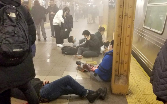 Xả súng tại ga tàu điện ngầm ở New York