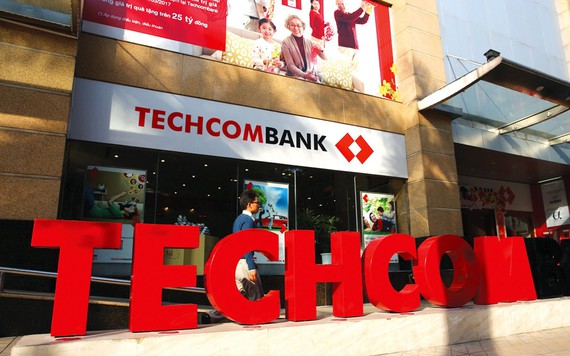 Techcombank lãi đậm, 9 tháng hơn 20.800 tỷ đồng
