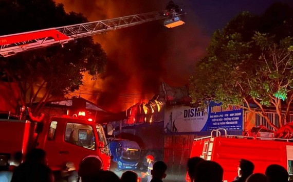 Cháy lớn ở Sơn La, thiệt hại hàng chục tỷ đồng