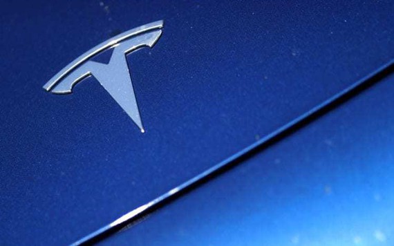 Tesla triệu hồi 130.000 xe ở Mỹ do trục trặc màn hình cảm ứng