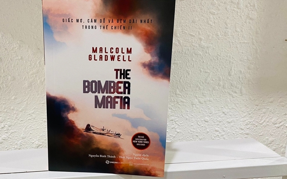 The Bomber Mafia, cuốn sách về ý tưởng của không quân Mỹ trong Thế chiến II