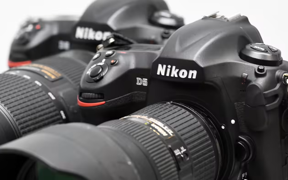Nikon ngừng sản xuất máy ảnh DSLR