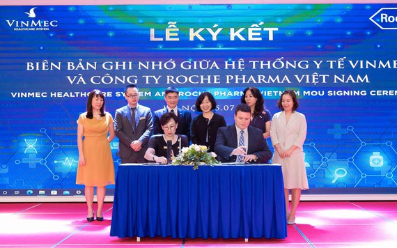 Vinmec hợp tác với Roche Pharma nghiên cứu và điều trị ung thư tại Việt Nam